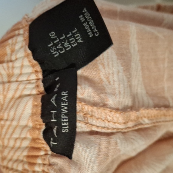 Tahari Peach and White Leaf Print Sleepwear Set - Picture 9 of 11